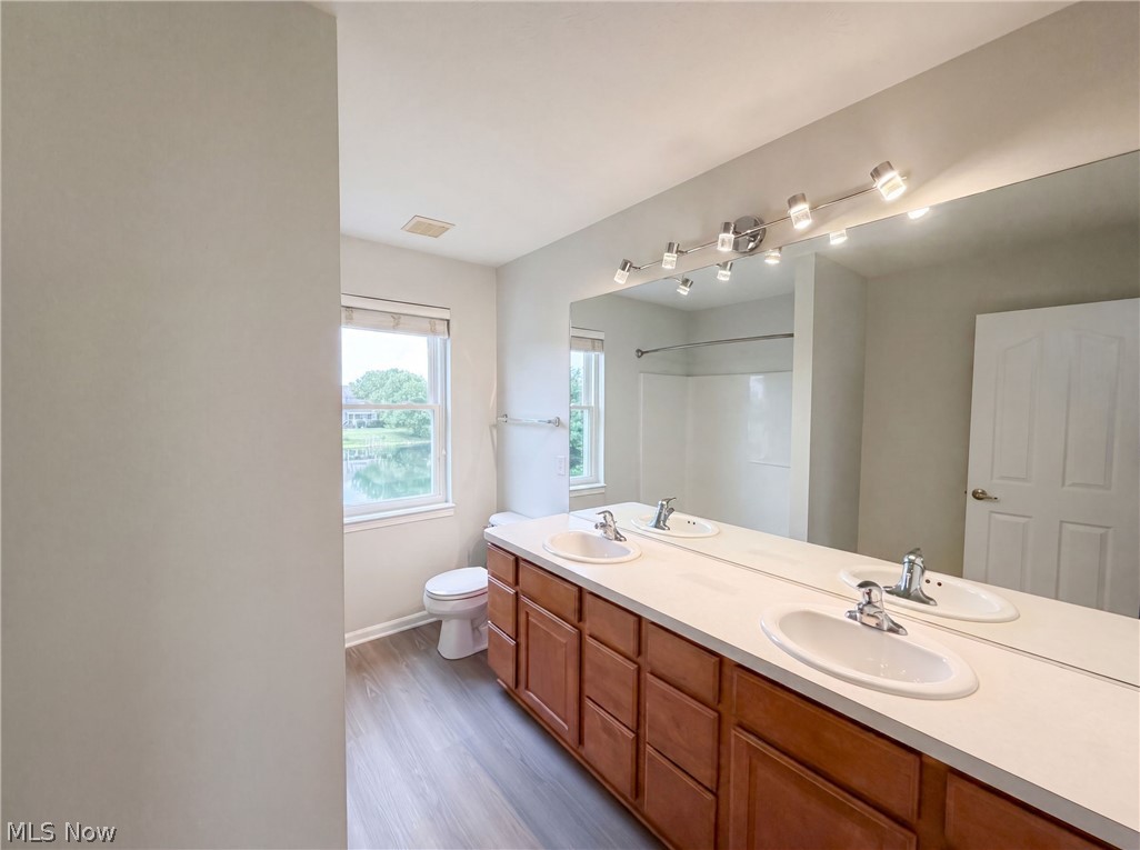 9660 Kingston Trail Olmsted Falls OH 44138