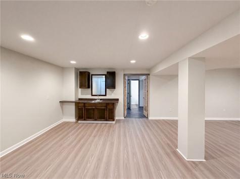 9660 Kingston Trail Olmsted Falls OH 44138