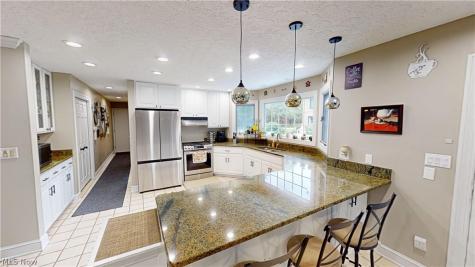 3020 Fox Burrow Drive Stow OH 44224
