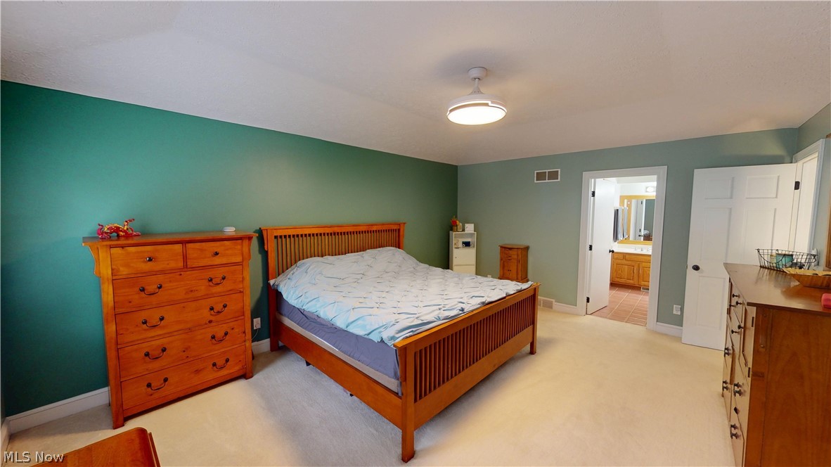 3020 Fox Burrow Drive Stow OH 44224