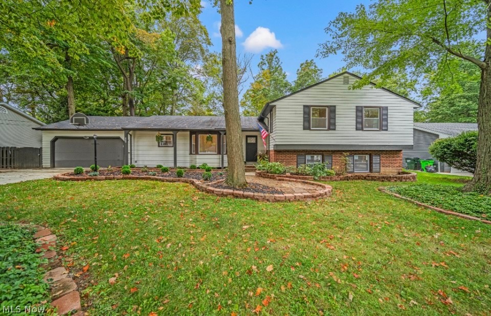 1066 Eastlawn Drive Highland Heights OH 44143