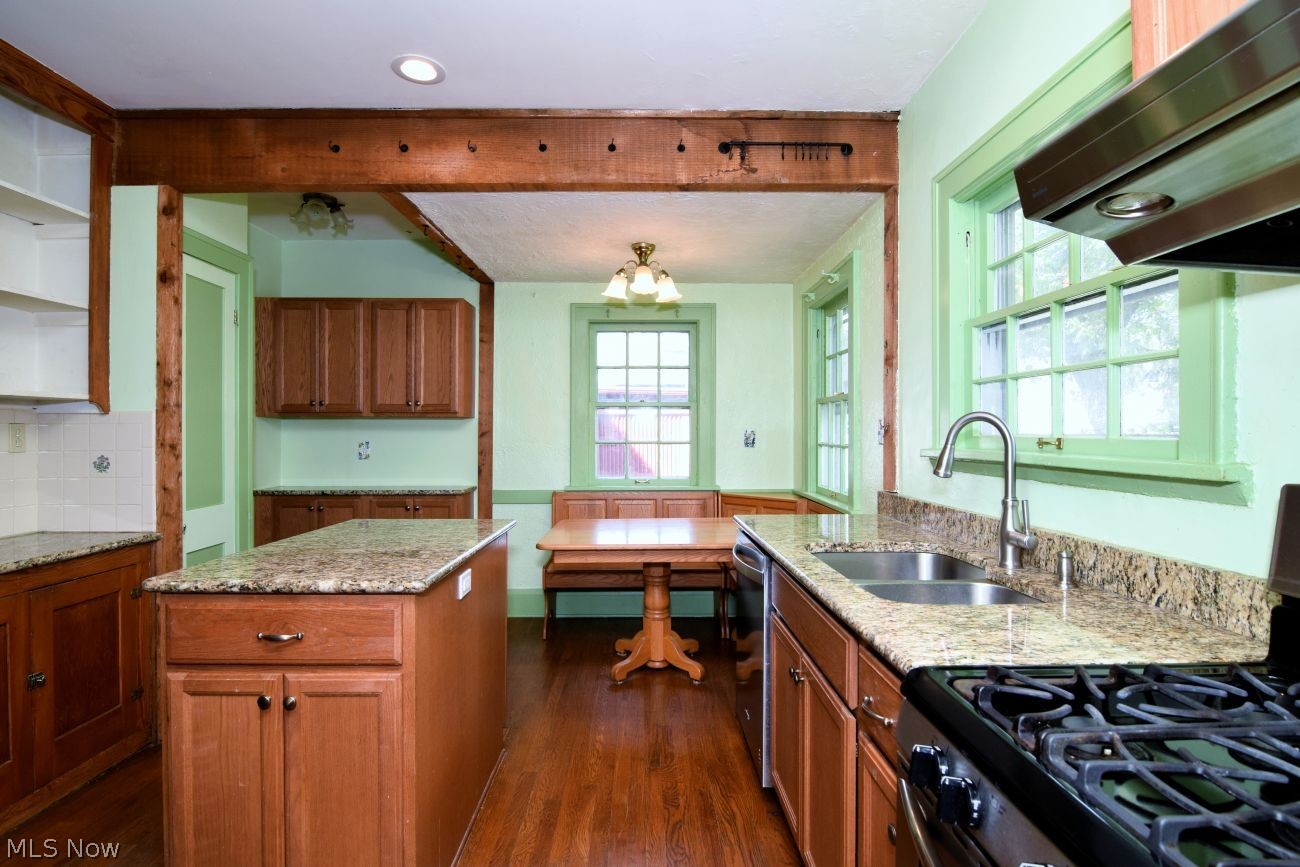 3615 Sutherland Road Shaker Heights OH 44122