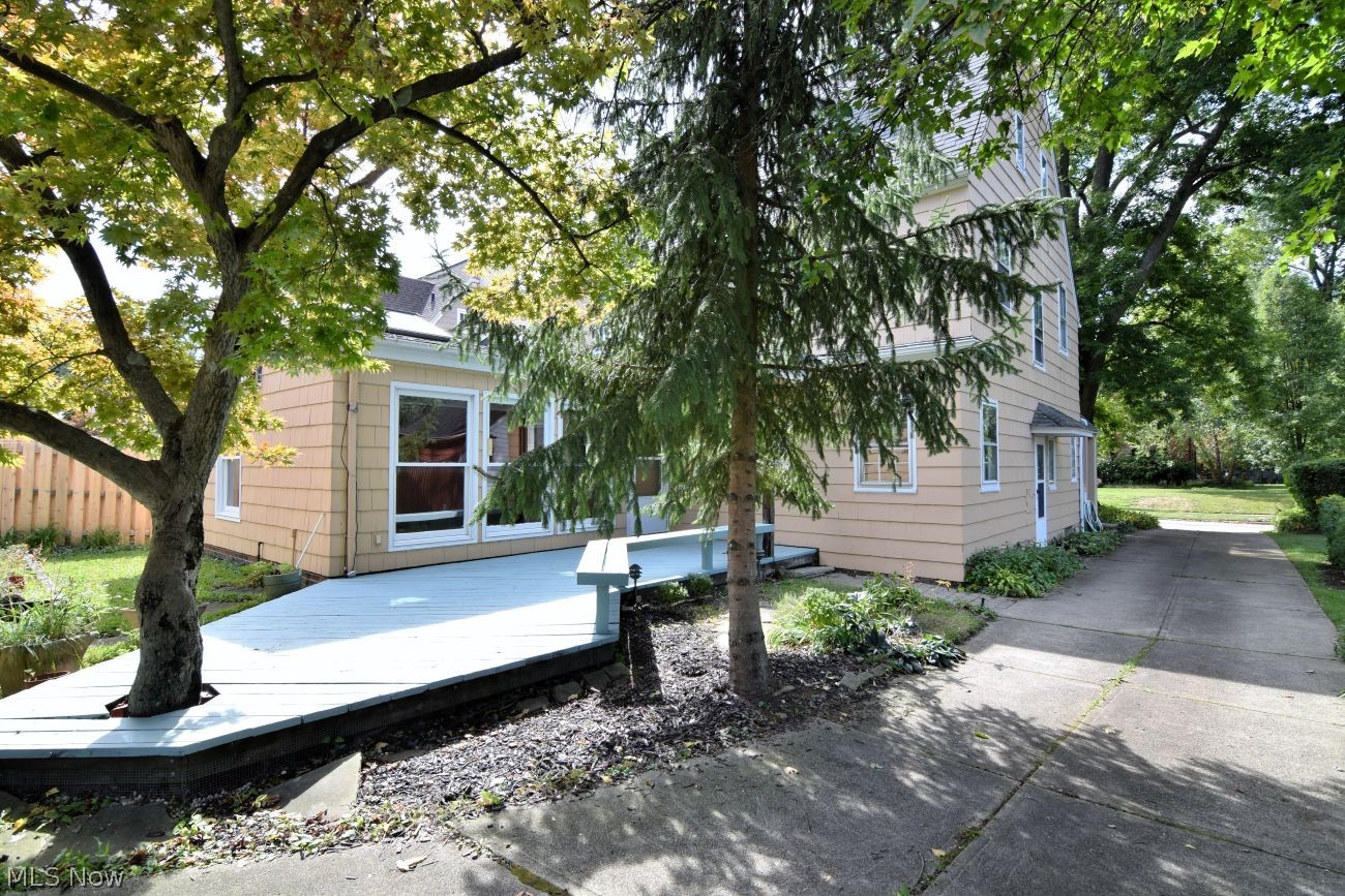 3615 Sutherland Road Shaker Heights OH 44122
