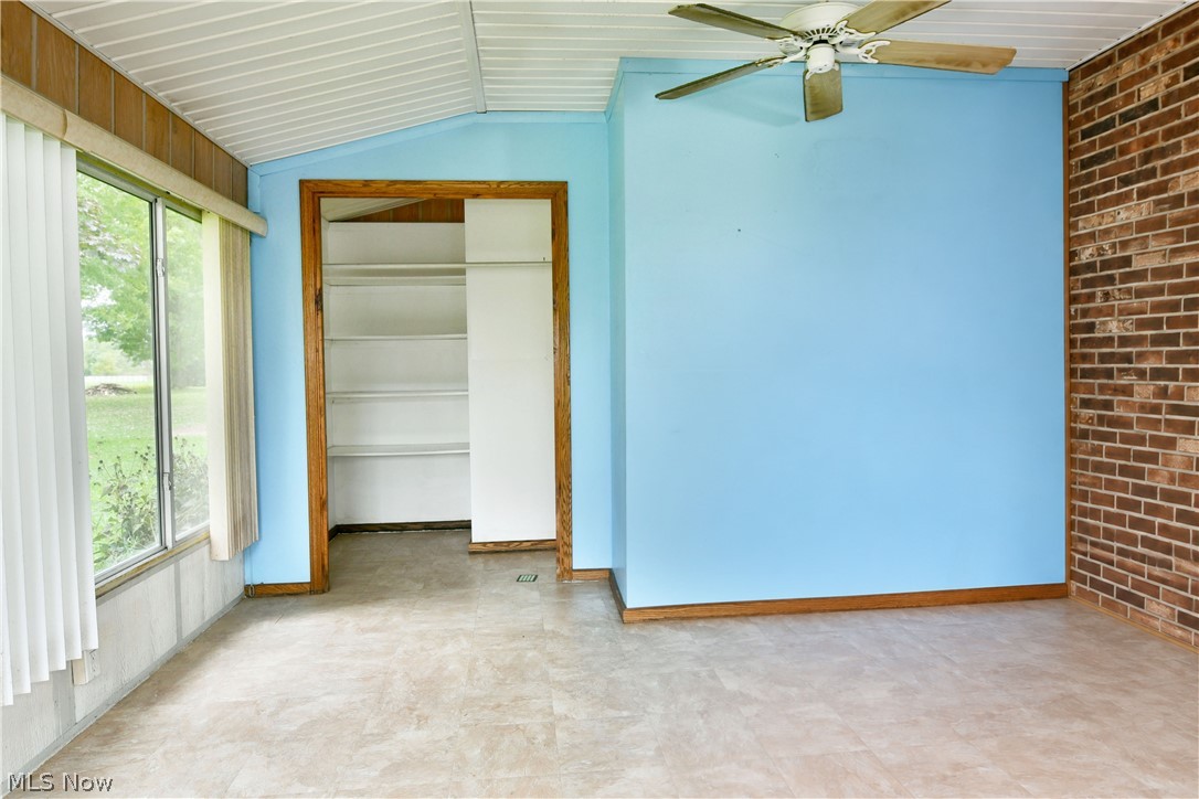 1278 Bristol Champion Townline Road NE Bristolville OH 44402
