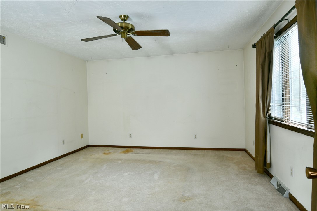 1278 Bristol Champion Townline Road NE Bristolville OH 44402