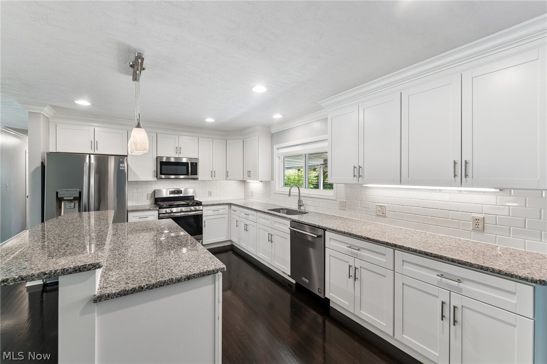 8161 State Road North Royalton OH 44133