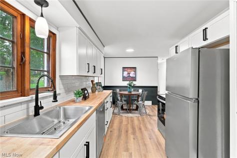 4450 7th Street NW Canton OH 44708