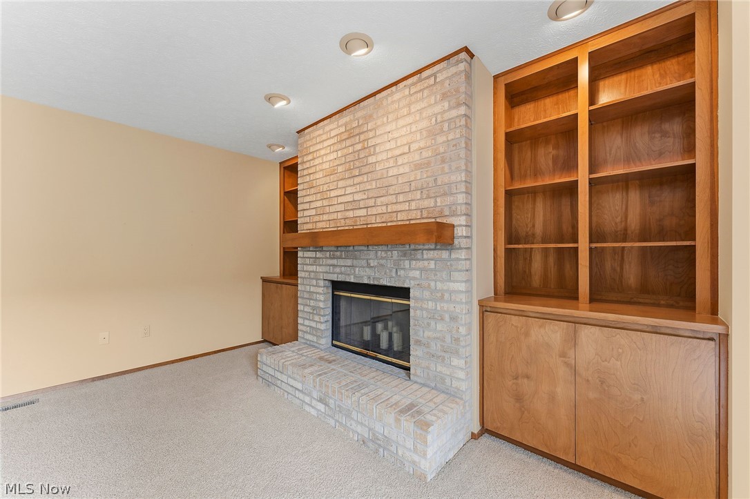 12647 Ionia Court Strongsville OH 44149