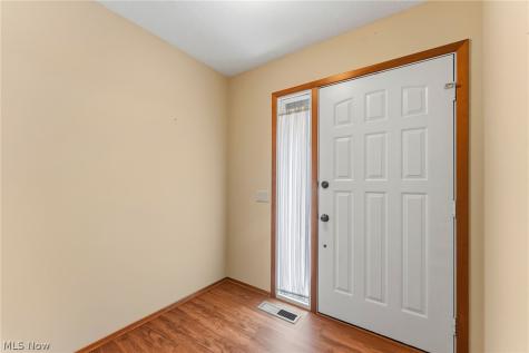 12647 Ionia Court Strongsville OH 44149