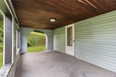 112 Opal Boulevard Steubenville OH 43952