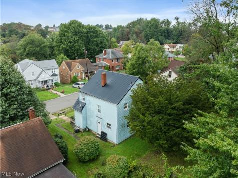 112 Opal Boulevard Steubenville OH 43952
