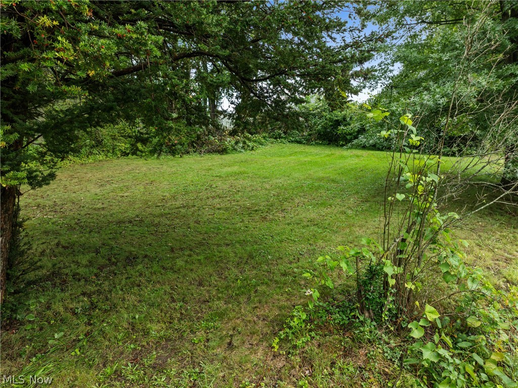 112 Opal Boulevard Steubenville OH 43952