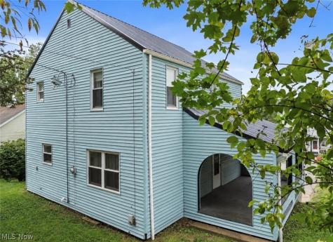 112 Opal Boulevard Steubenville OH 43952
