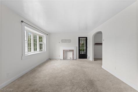 112 Opal Boulevard Steubenville OH 43952