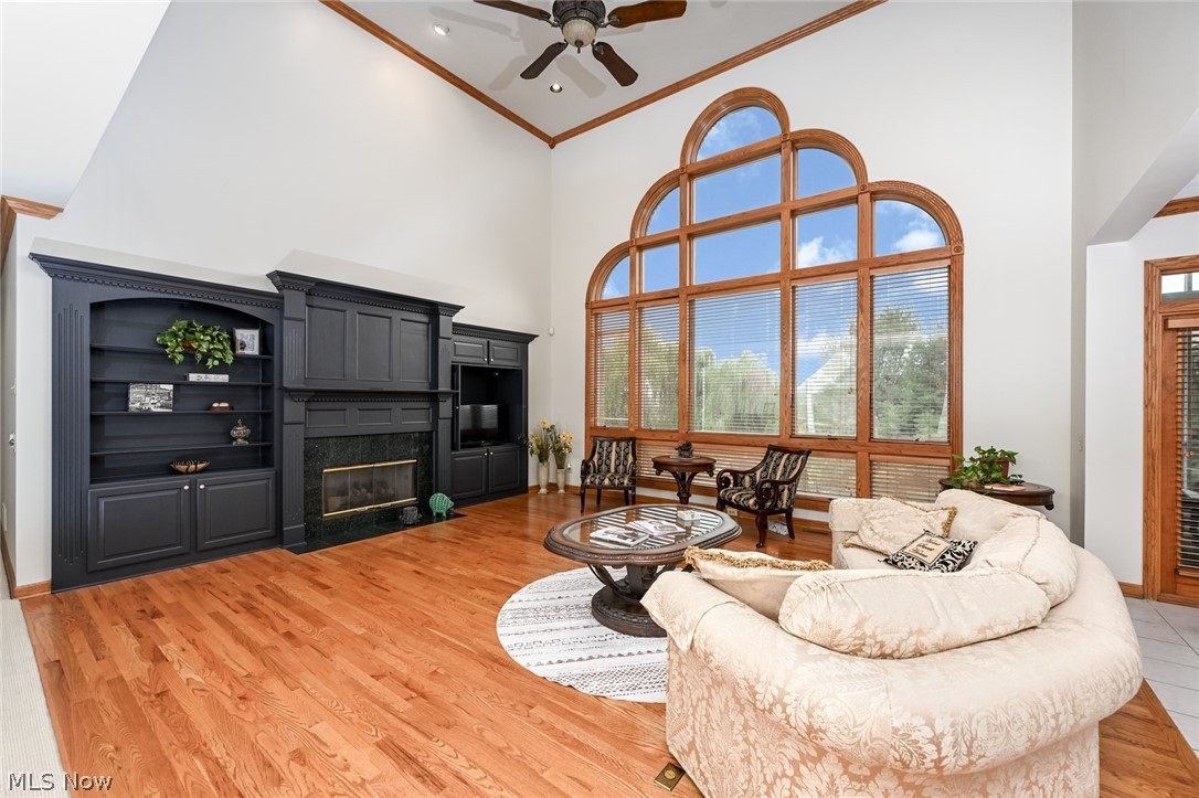 1597 Pilgrims Knob SE Canton OH 44709