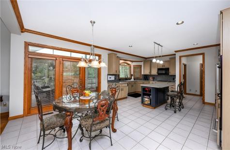 1597 Pilgrims Knob SE Canton OH 44709