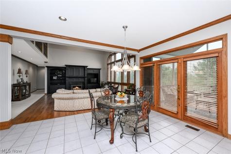 1597 Pilgrims Knob SE Canton OH 44709