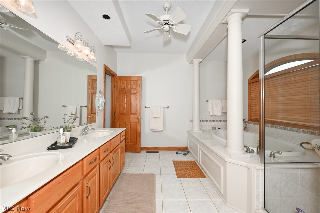 1597 Pilgrims Knob SE Canton OH 44709