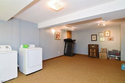 14731 Evergreen Drive Burton OH 44021