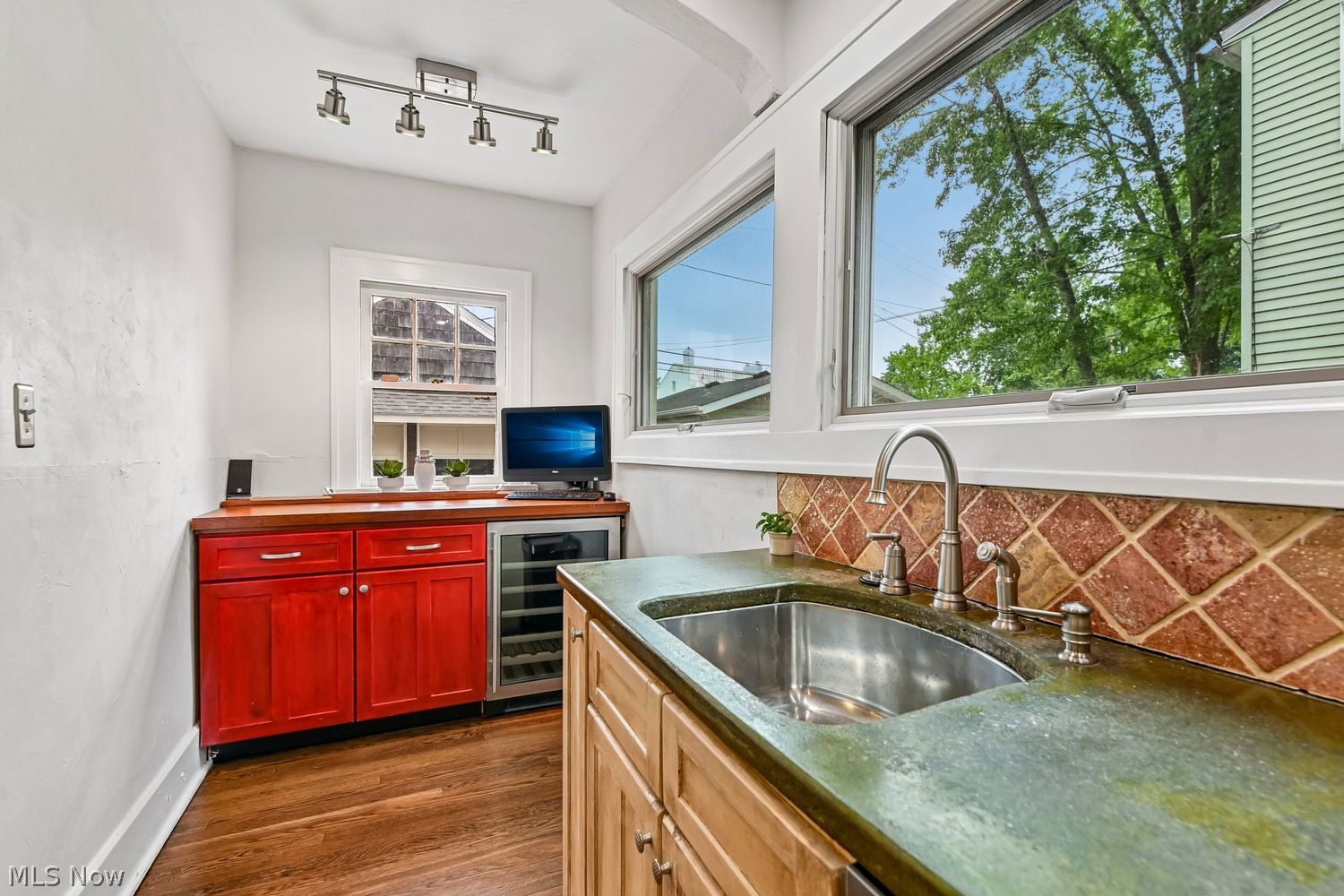 3350 Chalfant Road Shaker Heights OH 44120