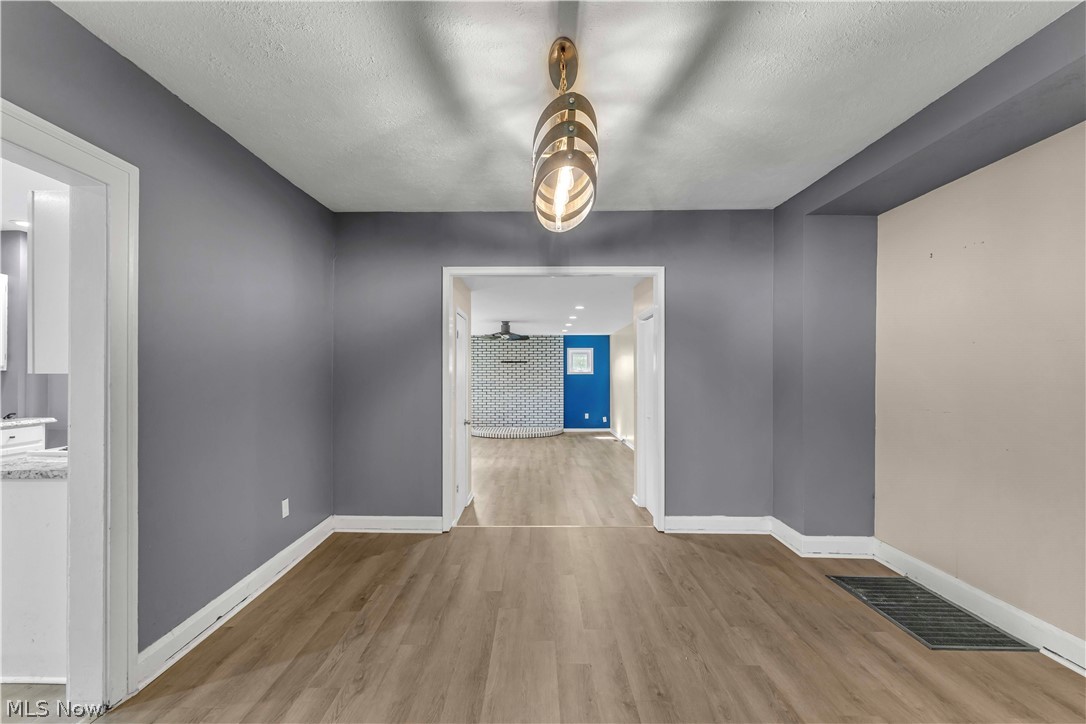270 Pasadena Elyria OH 44035