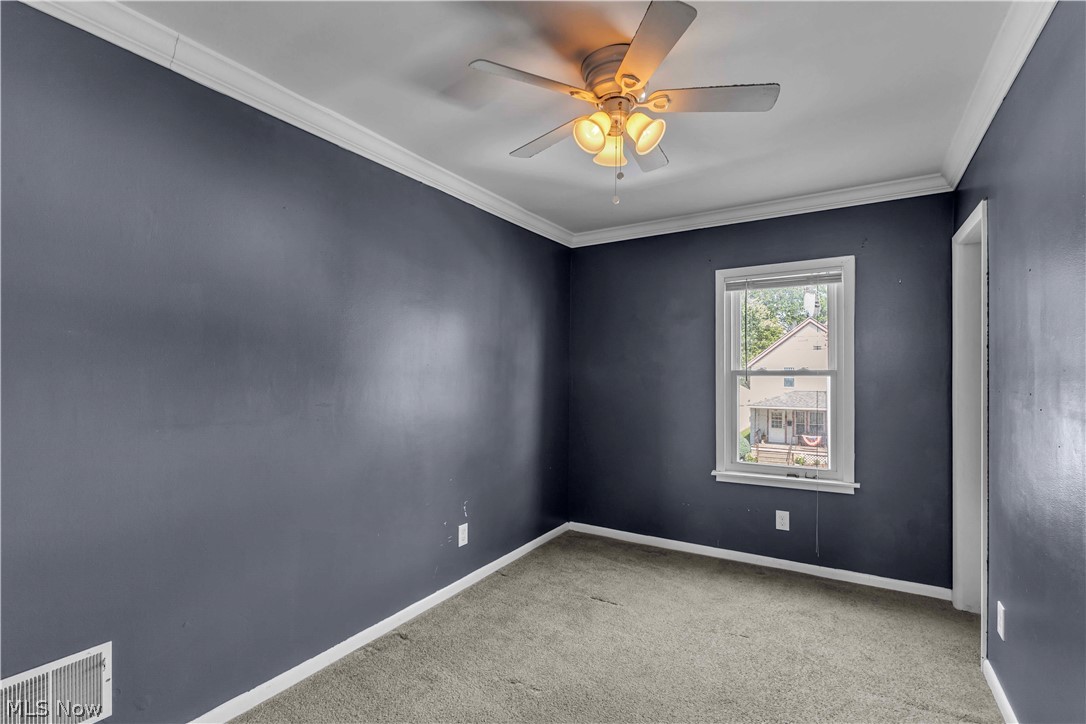 270 Pasadena Elyria OH 44035