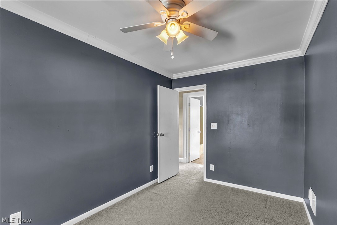 270 Pasadena Elyria OH 44035
