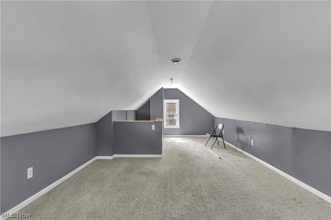270 Pasadena Elyria OH 44035