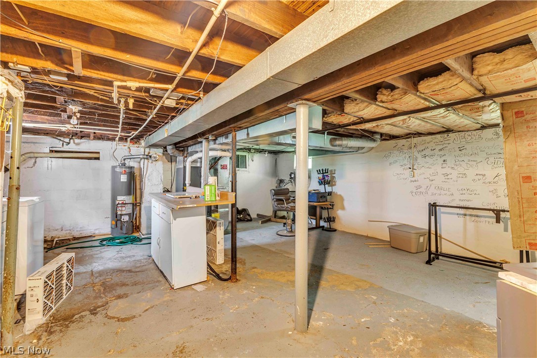 270 Pasadena Elyria OH 44035