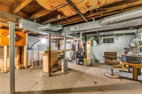 270 Pasadena Elyria OH 44035
