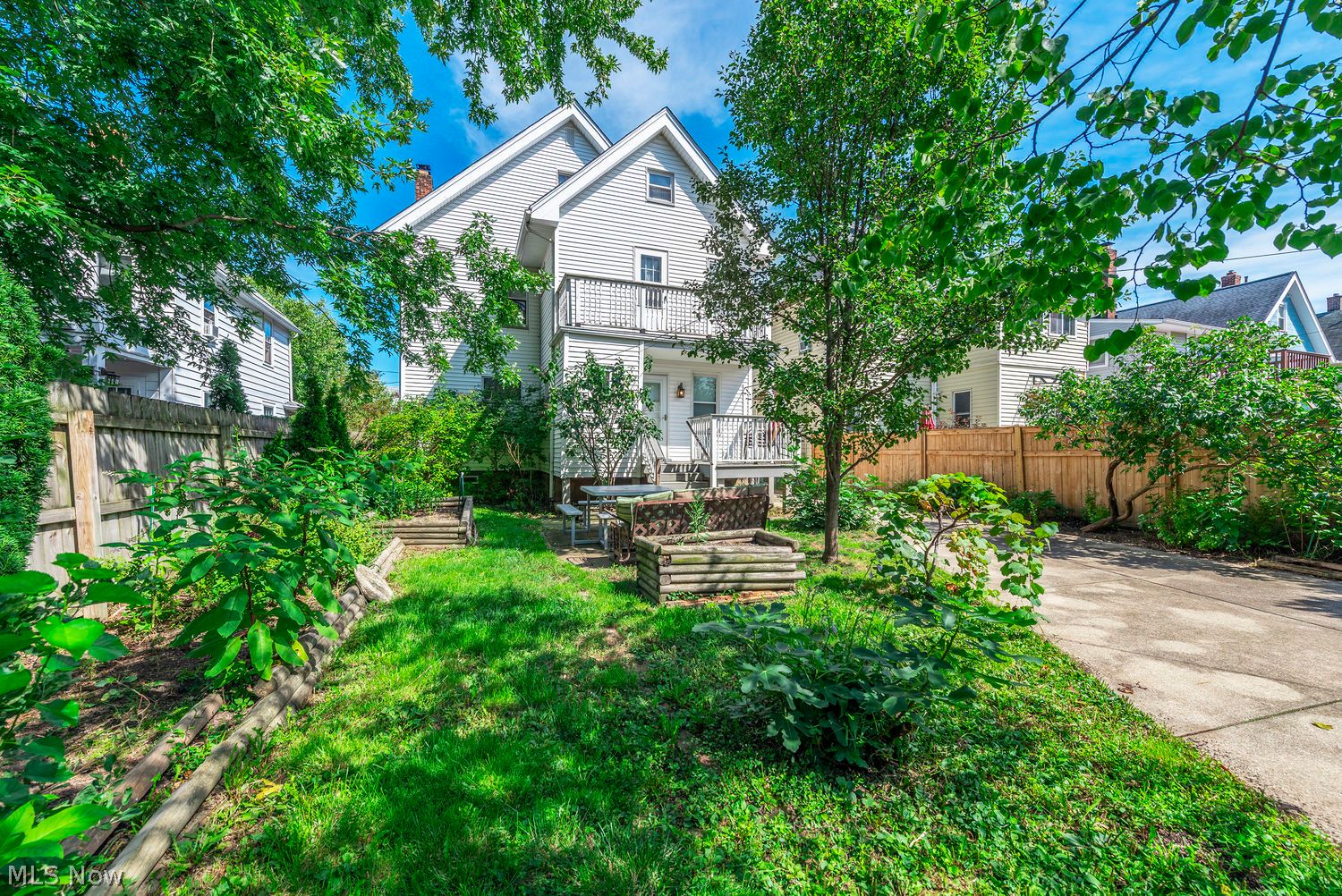 1206 Ethel Avenue Lakewood OH 44107