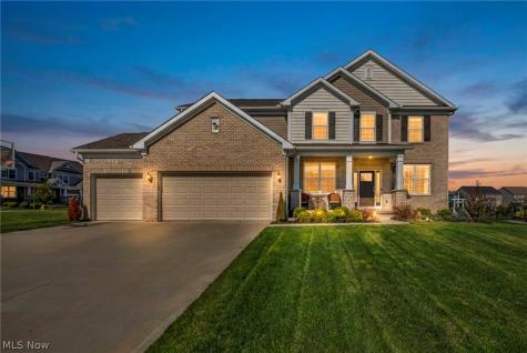 5250 Duxbury Drive Copley OH 44321