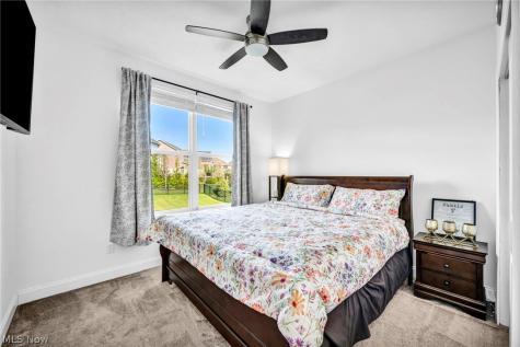 5250 Duxbury Drive Copley OH 44321