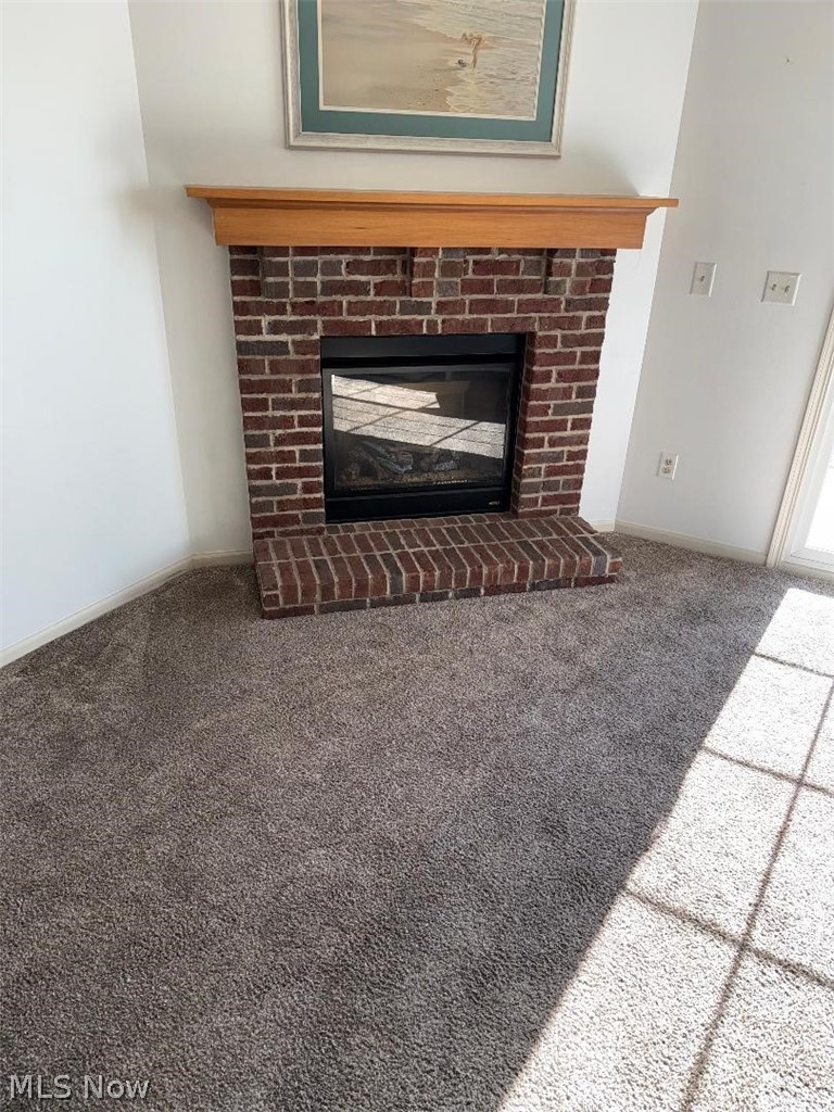 326 Breckenridge Oval Elyria OH 44035
