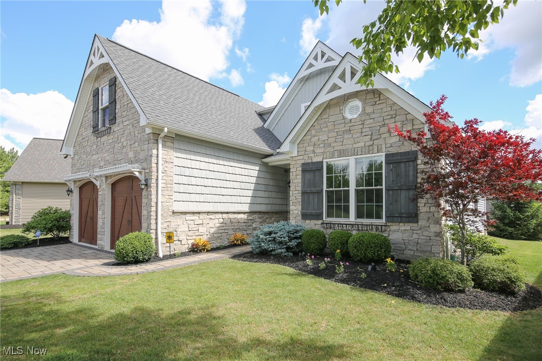4233 Queens Gate Avon OH 44011