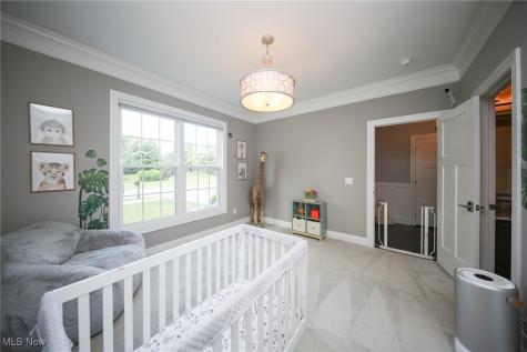 4233 Queens Gate Avon OH 44011
