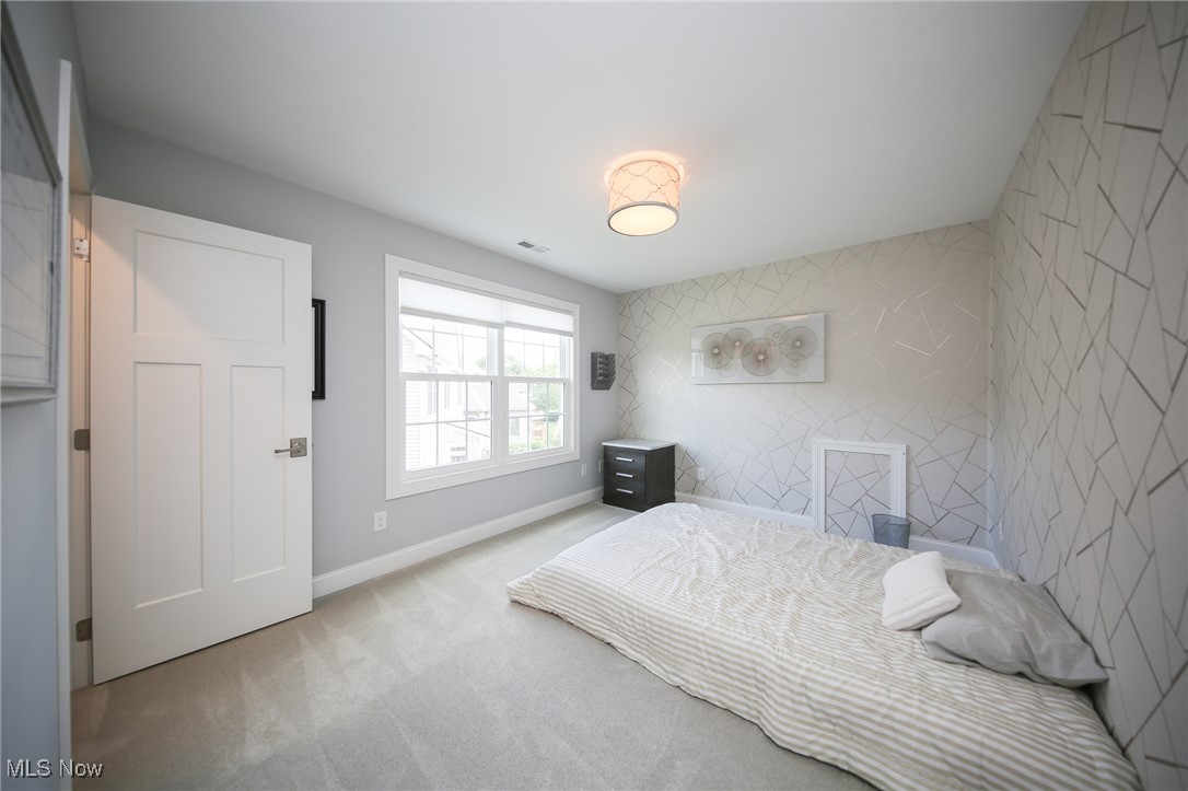 4233 Queens Gate Avon OH 44011