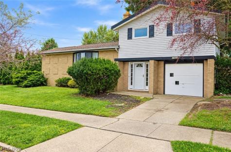 11404 Wallingford Avenue Garfield Heights OH 44125
