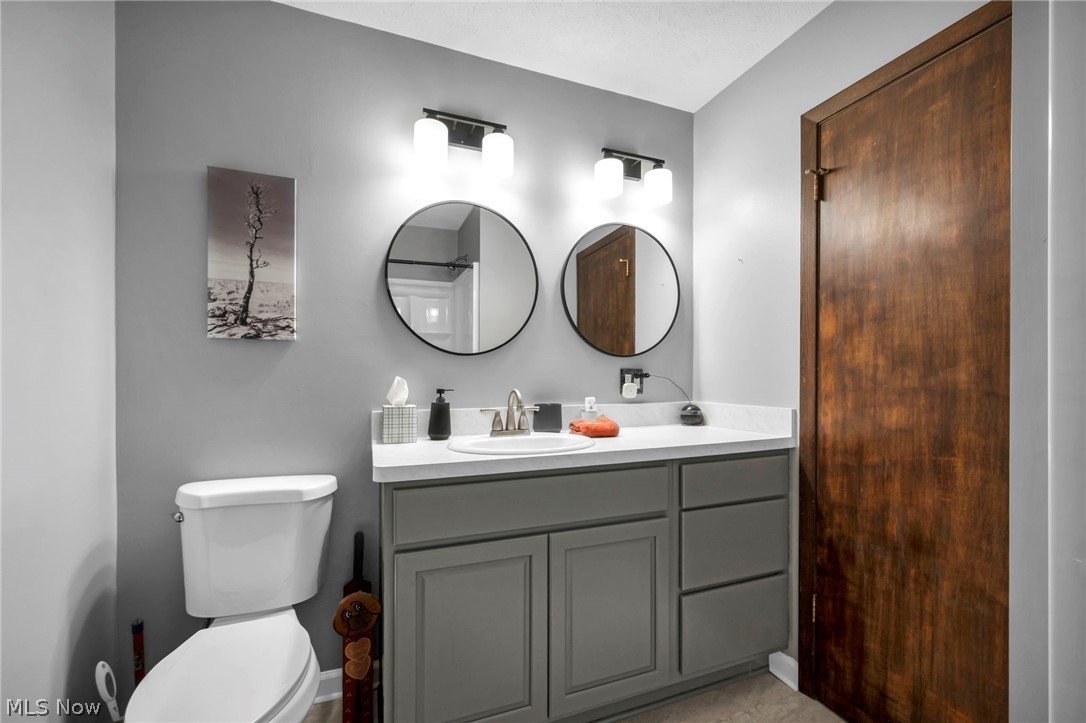 295 Hillsdale Circle Wadsworth OH 44281