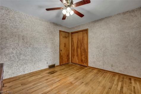 295 Hillsdale Circle Wadsworth OH 44281