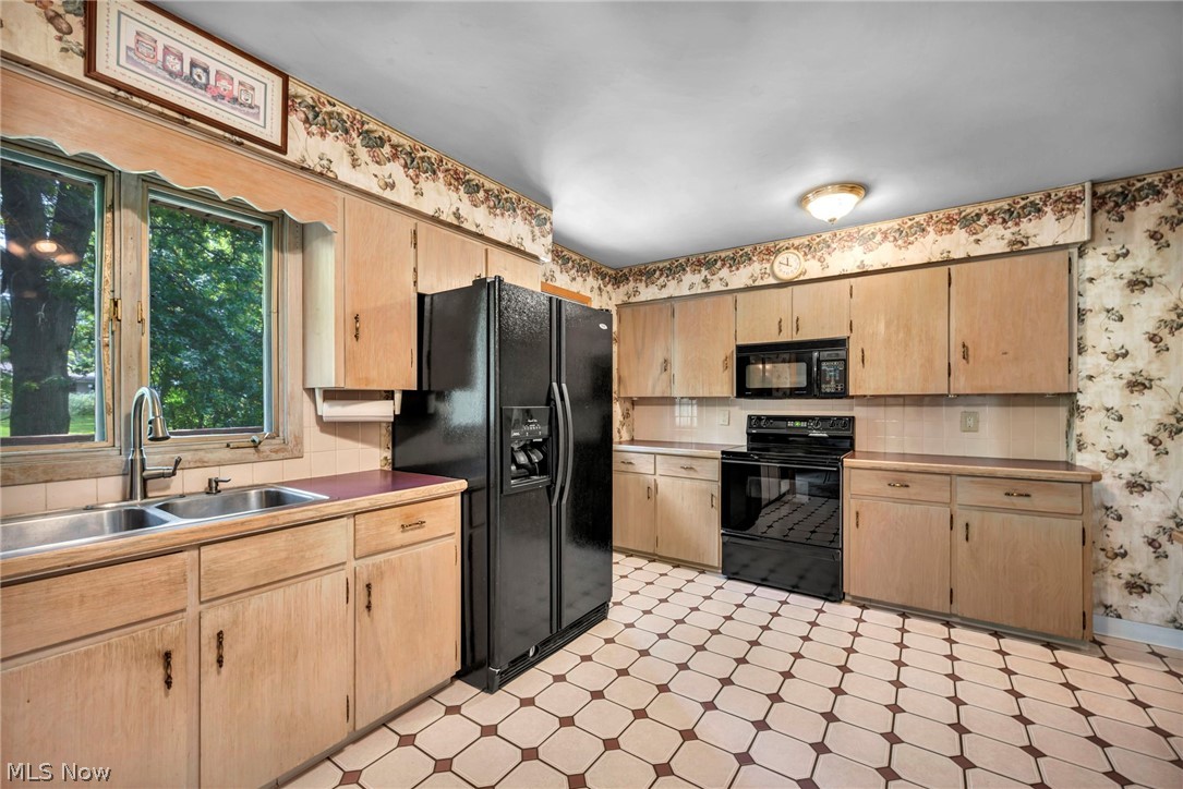 295 Hillsdale Circle Wadsworth OH 44281