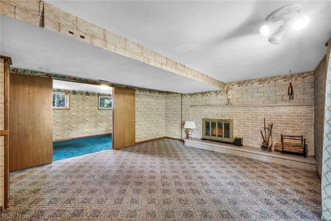 295 Hillsdale Circle Wadsworth OH 44281