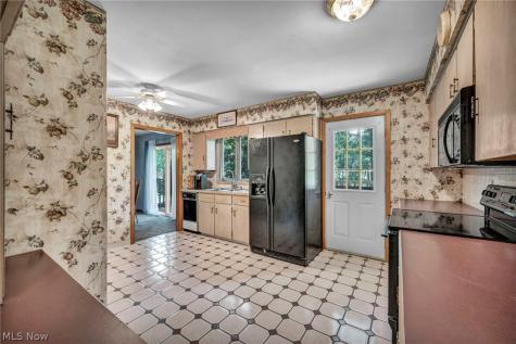 295 Hillsdale Circle Wadsworth OH 44281