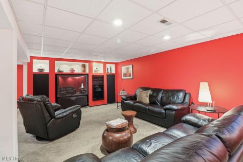 480 Dover Center Road Bay Village OH 44140