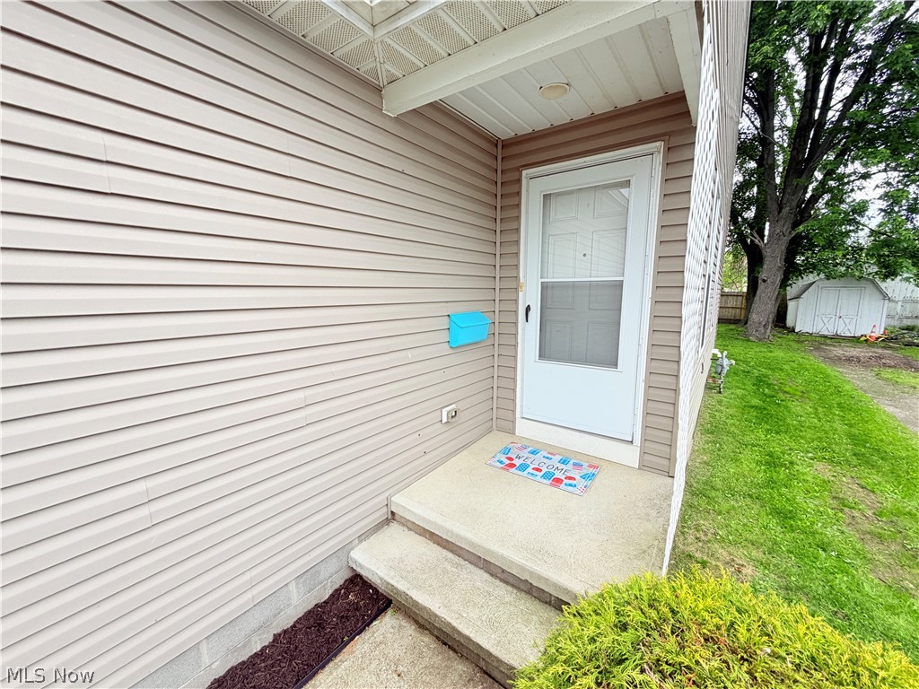 1284 E 348th Street Eastlake OH 44095