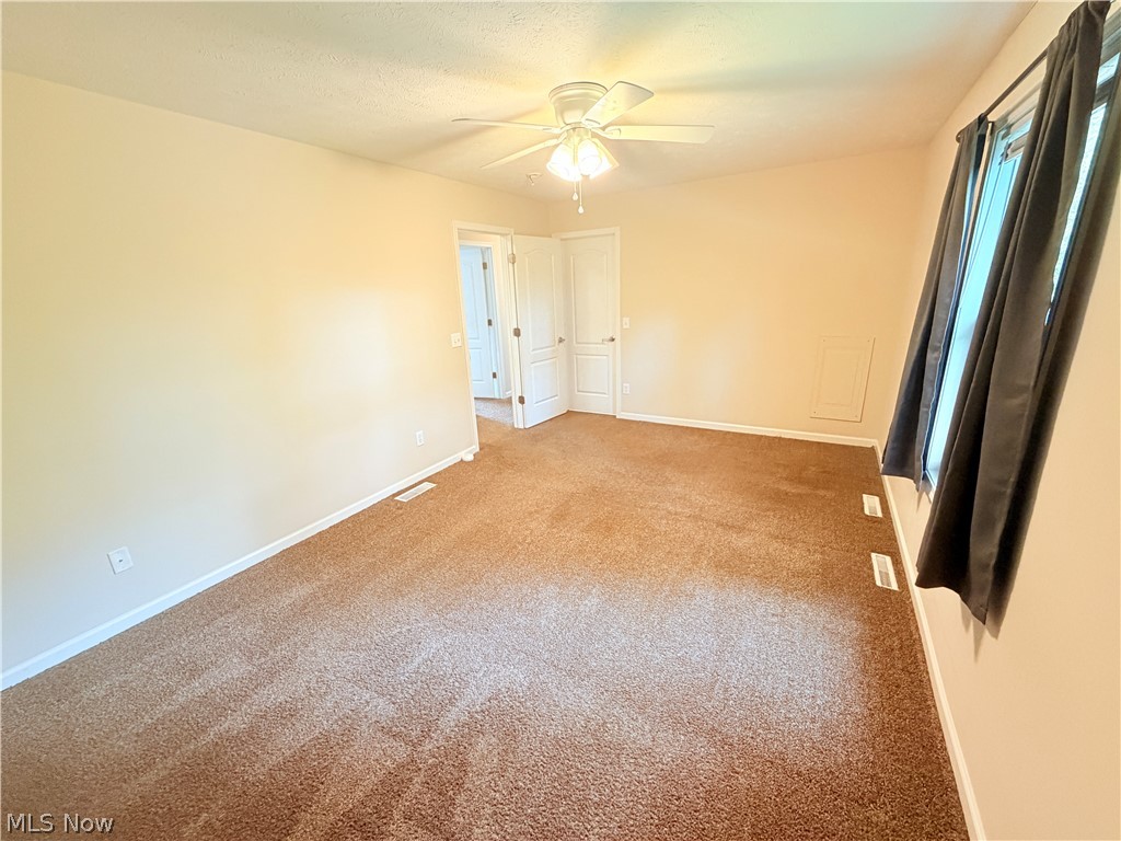 1284 E 348th Street Eastlake OH 44095