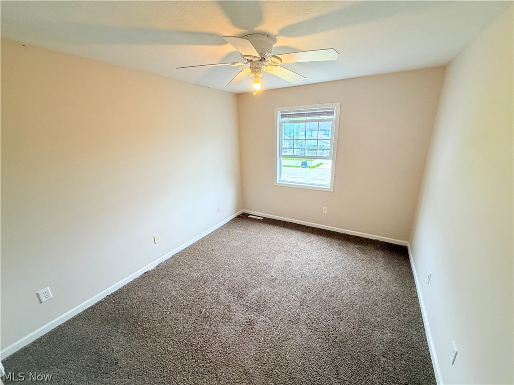 1284 E 348th Street Eastlake OH 44095