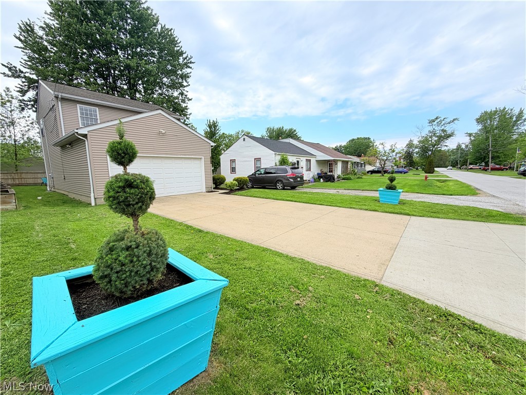 1284 E 348th Street Eastlake OH 44095