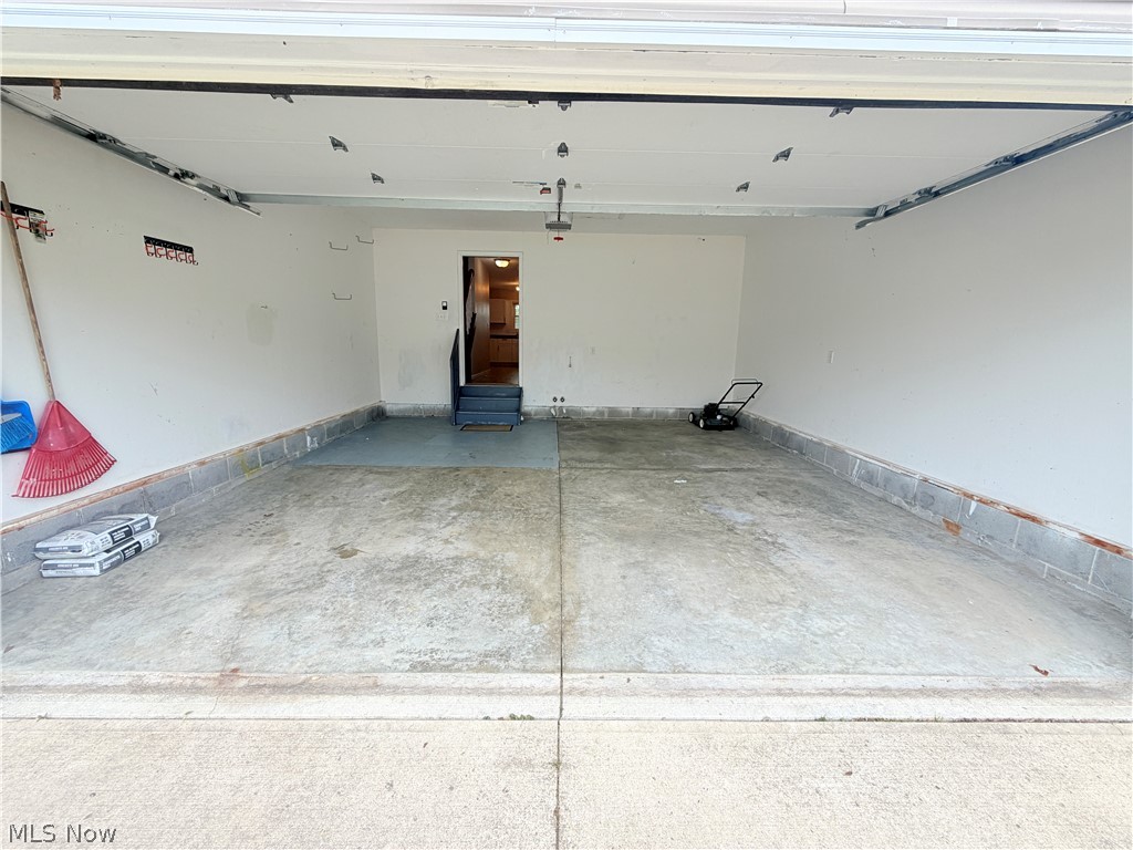 1284 E 348th Street Eastlake OH 44095
