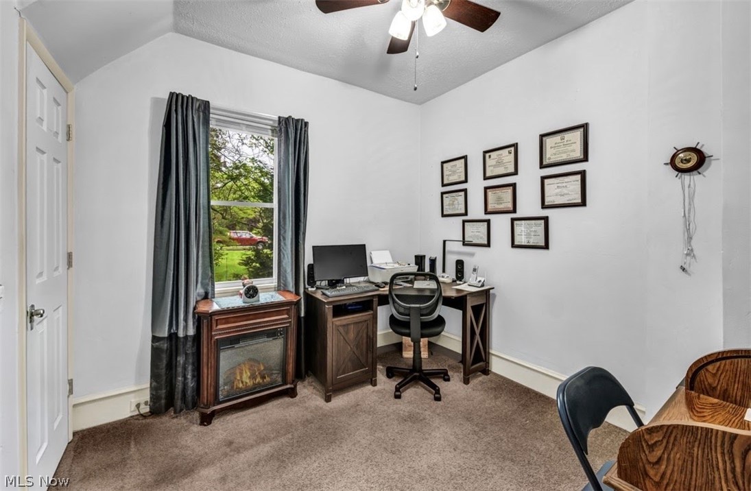 77 S Crowell Avenue Geneva OH 44041